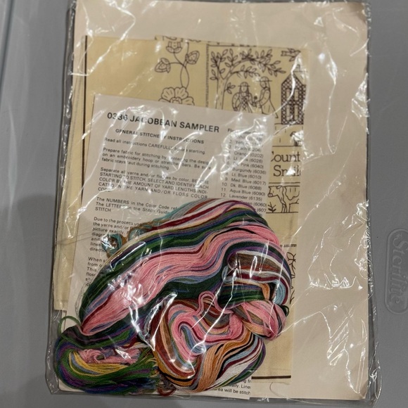 New NOS 1984 The Creative Circle Embroidery Kit # 0336 Jacobean Sampler unopened - Picture 7 of 11